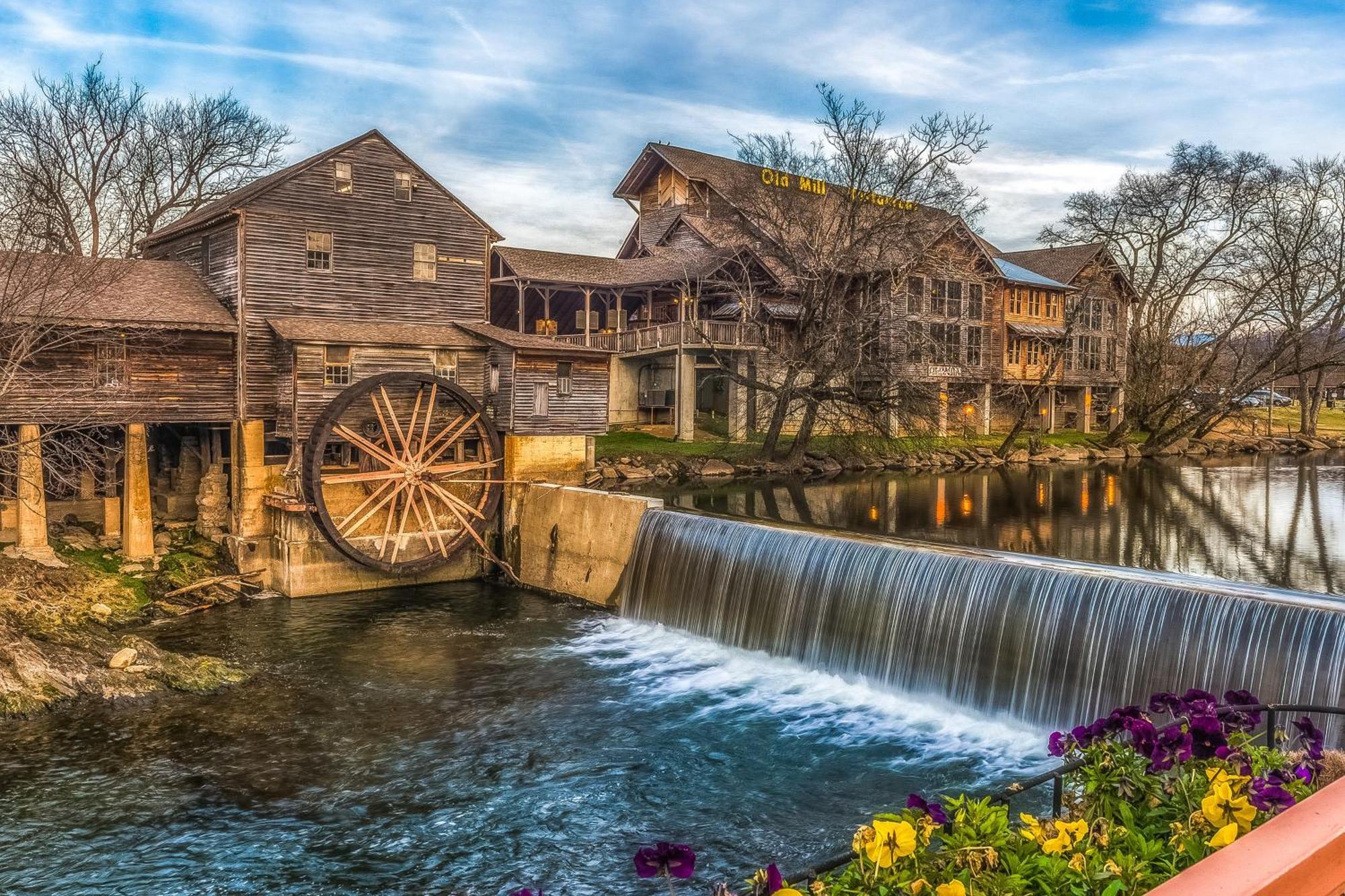Hillbilly Highrise Vila Pigeon Forge Exterior foto